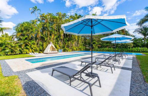 Pickleball fun Family home near Hard Rock Stadium - Foto 1