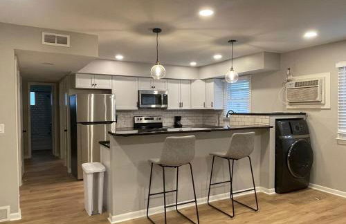 Cathedral 7-New & Modern near UNMC - Foto 2