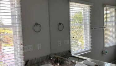 709 Ocean Cottage - Photo 2