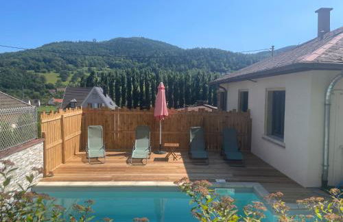 L'Impasse 2-6 personnes, spa, cheminée et piscine en été - Foto 17