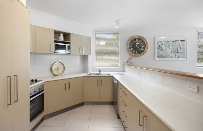 Noosa Outrigger Beach Resort - Photo 78