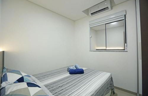 Cobertura Duplex no Campeche Florianópolis, 2 quartos com ar-condicionado, 3 banheiros, WiFi 1Gb, Cozinha completa, Estacionamento, Amplo terraço coberto com churrasqueira - Foto 9