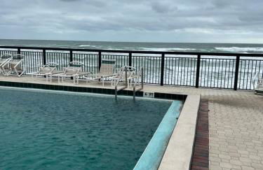 Coastal Condo on the beach at Ocean Trillium #501 - Foto 17