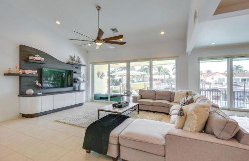 Canal Access and Pool Lighthouse Point Getaway! - Foto 4