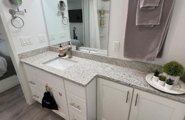 Gardner Lake 2 Queen/1King/2 Bath/Laundry- Private - Foto 14