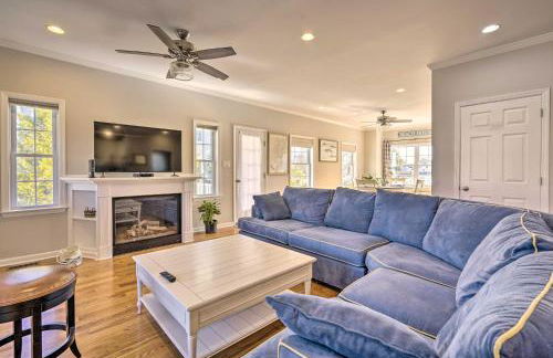 Charming Spring Lake Retreat, 1 Mi to Beach! - Foto 2