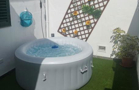 CHALET CON JACUZZI CLIMATIZADO, BARBACOA Y CERCA DE LA PLAYA - Foto 36