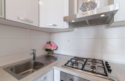 Flexible SelfCheckIns 32 - Zagreb - Garage - Electric vehicle ccharger - Big Loggia - New - Apartments Repinc 32 - Foto 13