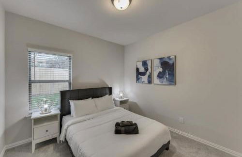 Your Vibrant Dallas Getaway Home - Foto 26