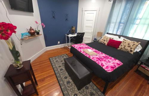 downtown and secluded - Foto 15