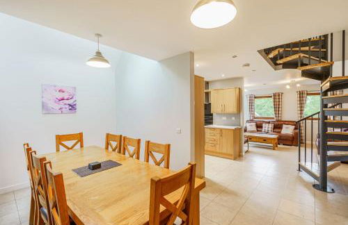 Lord Galloway 35 with Hot Tub - Photo 49