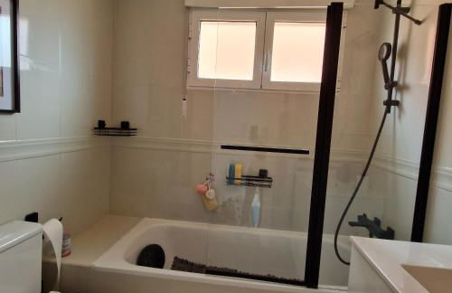Moderno y renovado apartamento en urbanización Playa Castillo, Denia - Foto 11