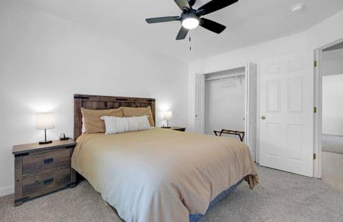 Near Zion Remodeled 4BR Sleeps 10 Patio - Foto 21