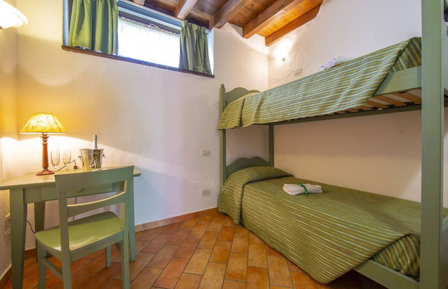 Liano Ginestra -Terrace & parking - Photo 5