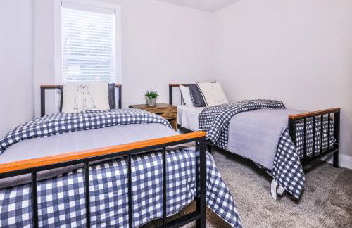 The Dog & Pup House - Foto 17