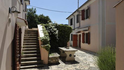 The House Aunt Regina - Foto 5, Garden