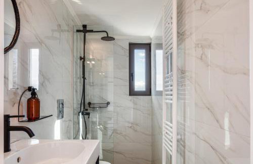 Villa Venetiko - Refined Minimalist Villa with Sunset Bliss by etouri - Foto 27