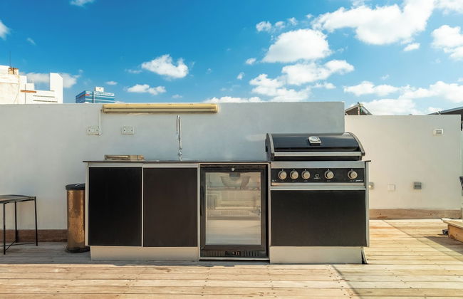 Rooftop Jacuzzi Penthouse by Sea N' Rent - Foto 22