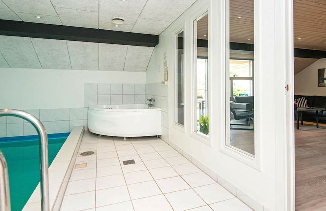 Elegant Holiday Home in Jutland With Sauna - Foto 19