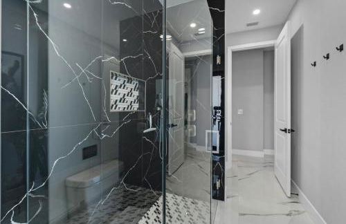 Relax & Play in Cape Coral Pool BBQ Family Fun - Foto 34