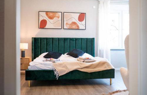 Design Apartment zentral für 6 in Andernach: Ausblick, WiFi, Küche - Photo 12