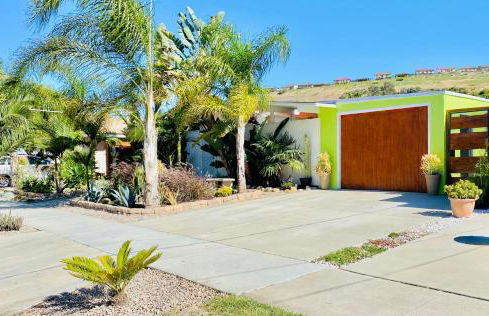 LOOK and BOOK! Midcentury Modern Home near Beach! - Photo 28