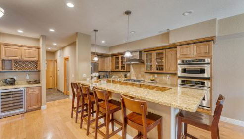 Luxe All-season Retreat by Avantstay Prime Location, Near Skiing - Foto 3, Other