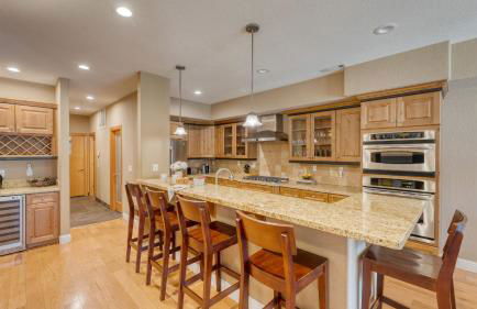 Luxe All-season Retreat by Avantstay Prime Location, Near Skiing - Foto 3