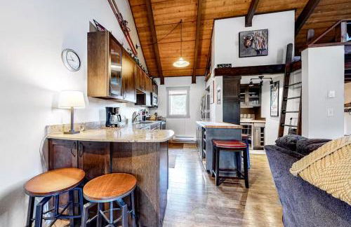 Cozy Condo Scenic Balcony Adjacent Golf Course - Foto 2