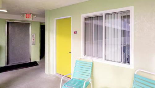 Clearwater Beach Pelican 2 - Photo 2