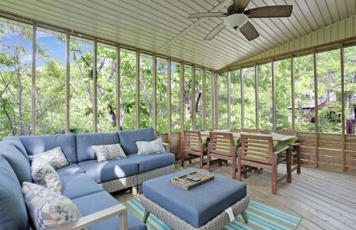 Lazy Basye Shenandoah Cabin with Hot Tub, Sleeps 10 - Foto 14