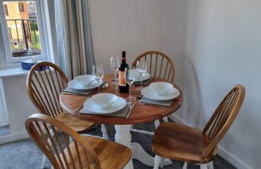 HighTide - 2 bed with parking, balcony & sea view. - Photo 65