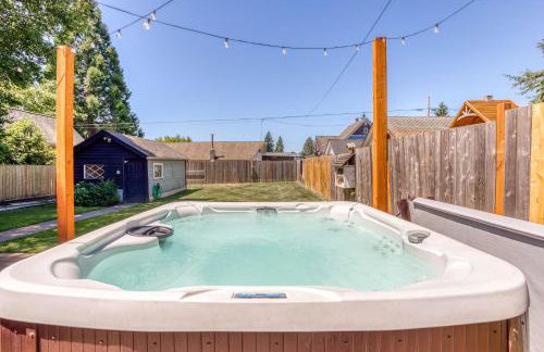 Modern 2 Bedroom Farmhouse Cottage with Hot Tub in Snohomish - Foto 18