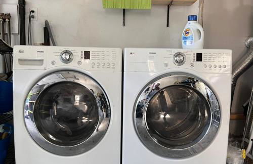 5 bedroom Cape with a pool and large yard - Foto 19