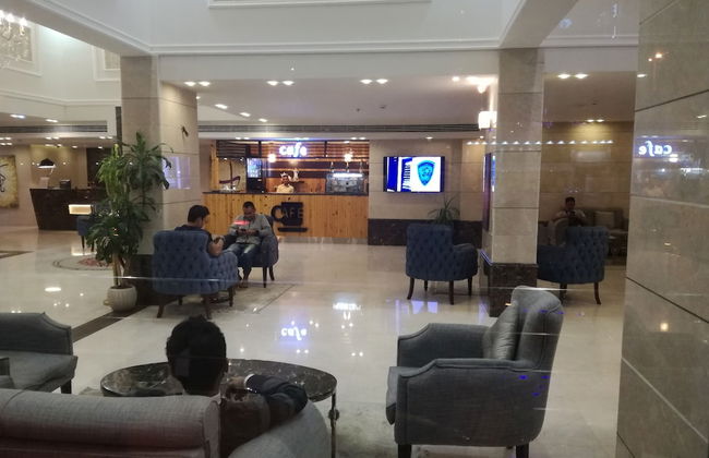 Remaz Hotel & Suite - Photo 23