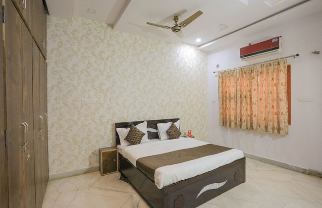 OYO 10287 Home 3BHK Villa near Lake City Mall - Foto 6