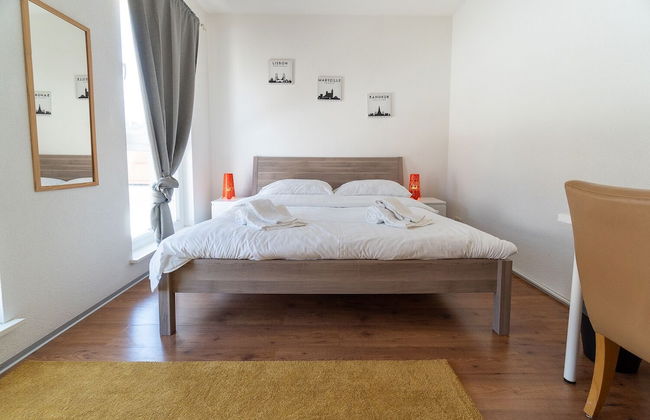 Los Lorentes Residences - Bulle - Foto 9