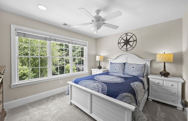 Make a Big Splash in 7BR Lake Norman Home! - Foto 12