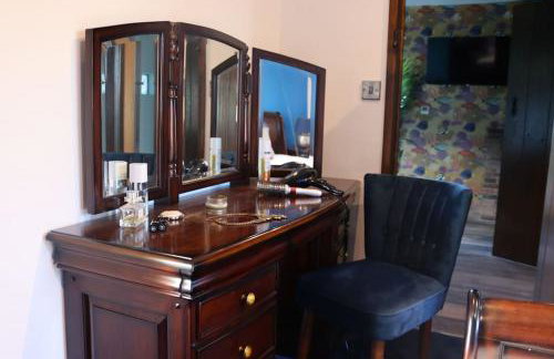 Farm Elegance at Lottie's Lodge - Foto 21