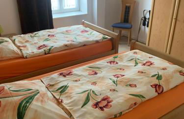 Ferienwohnung 2 Zimmer 55 qm Betten trennbar 1 Stock - Foto 5