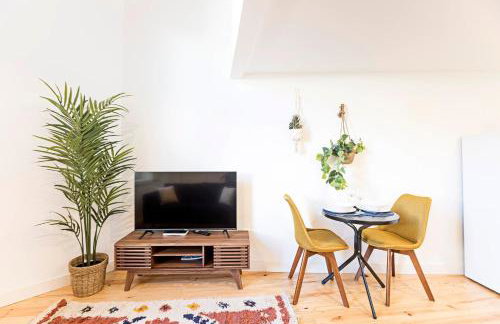 Vila Burgães by LovelyStay - Foto 36