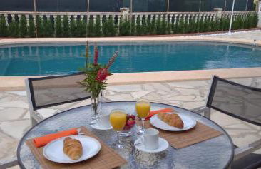 Villa Alhambra - Dale a tu familia las vacaciones y el descanso que se merecen - Foto 7