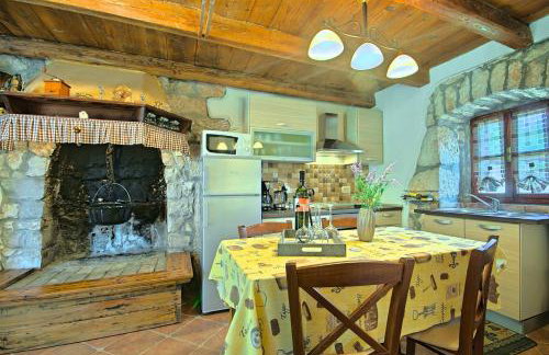 Beautiful stone Villa with private pool near Rabac by WiiBuk - Foto 14