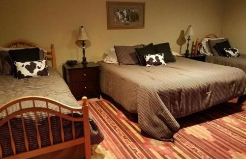 Comfortable Room Rental for a Vacation in Poweshiek County, Iowa - Foto 9