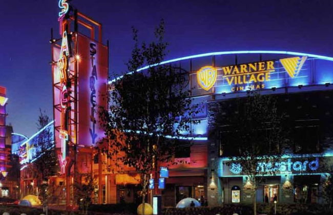 Stylish 2 Bed 2 Bath Apt in BMH City Centre - Photo 23