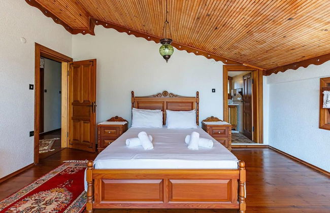 Lake Sapanca Breathtaking Private Villa Retreat - Foto 3