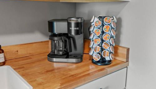 The Luxe/Hot Tub/Putt Putt/10 Miles Shaker Village - Foto 5