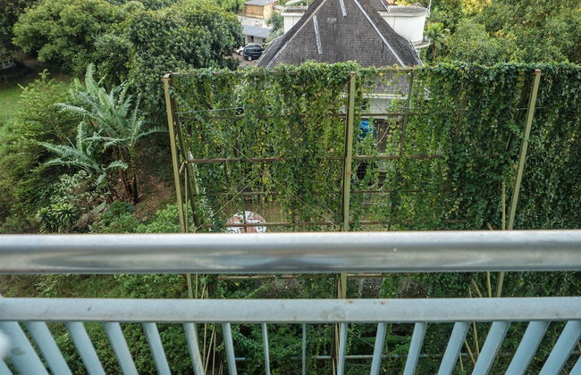 Luxurious 1BR At Dago Suites Apartment - Foto 29