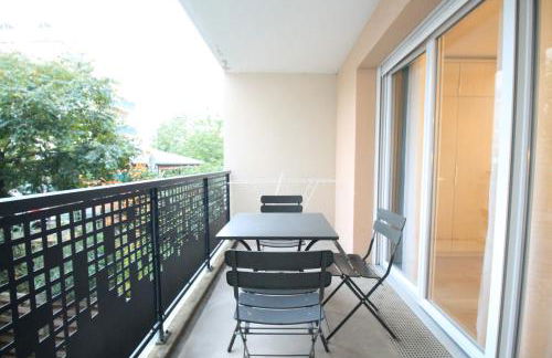 Luxe Neuf - 8mn pied RER C-Paris-Eiffel Tower, Parking Rue Gratuit, Balcon Privé, Matelas Bultex 160x200, Ascenseur, Hôpital d'Arpajon - Foto 27