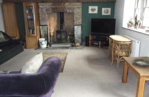 Manor House Annex - Sleeps up to 6 People - Photo 18